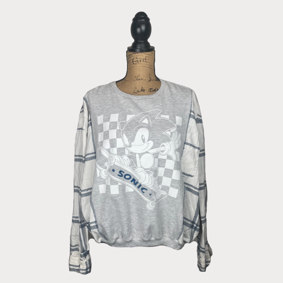 Sonic The Hedgehog Hoodie - Size M/L