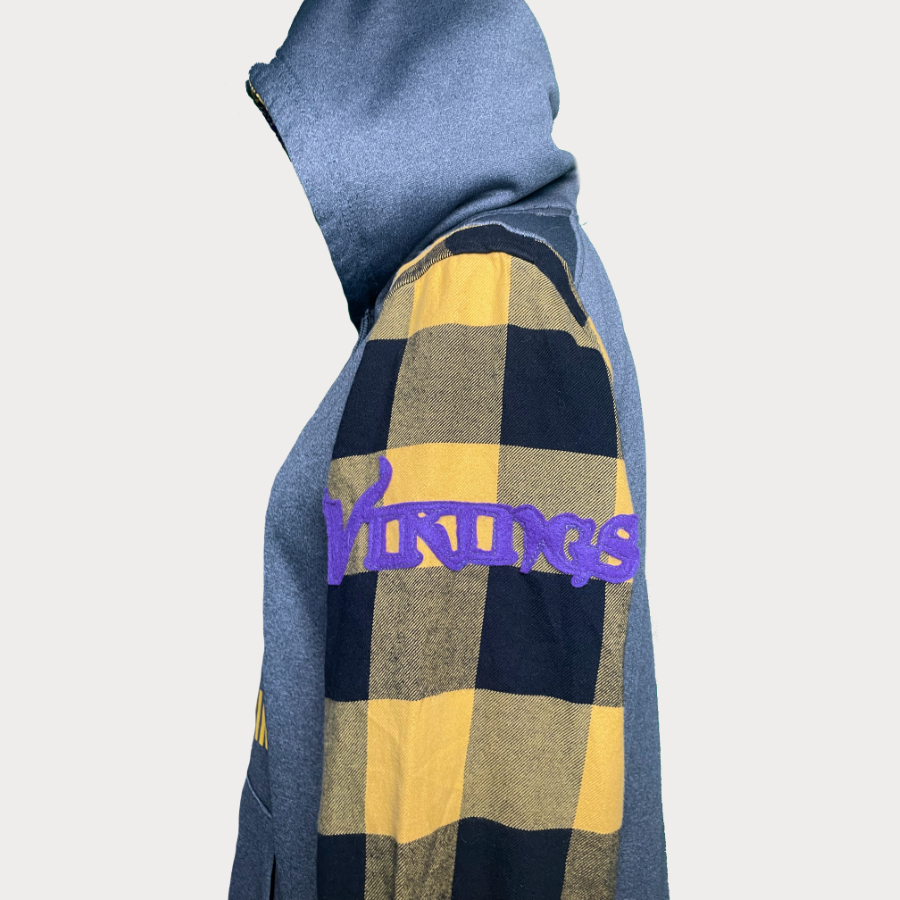 Vikings Hoodie - Size S/M